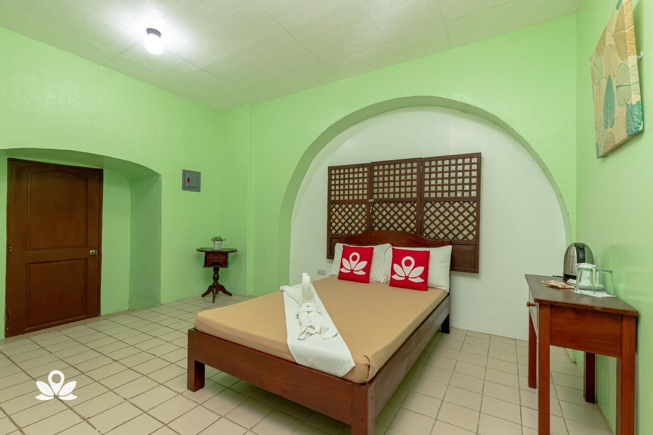 Zen Rooms Calle Crisologo Vigan Eksteriør bilde